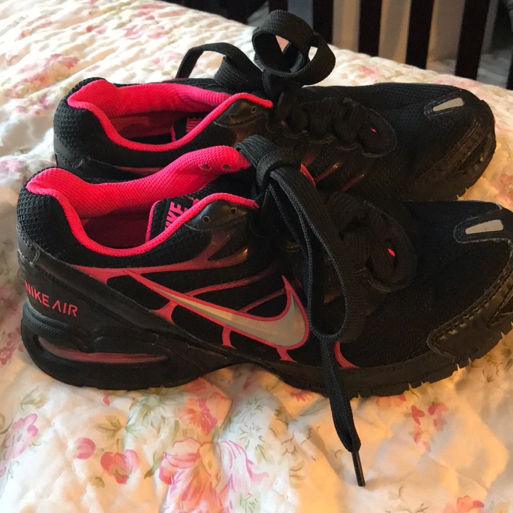 Nike Max Air (basically brand new)